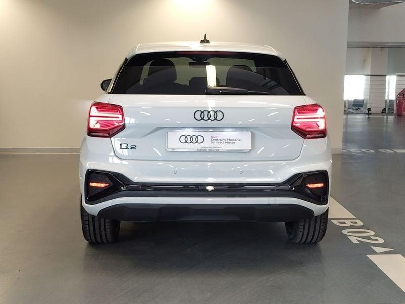 Audi Q2 Q2 35 2.0 tdi Identity Black s-tronic