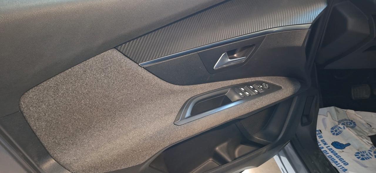 Peugeot 3008 BlueHDi 130 S&S Active Business