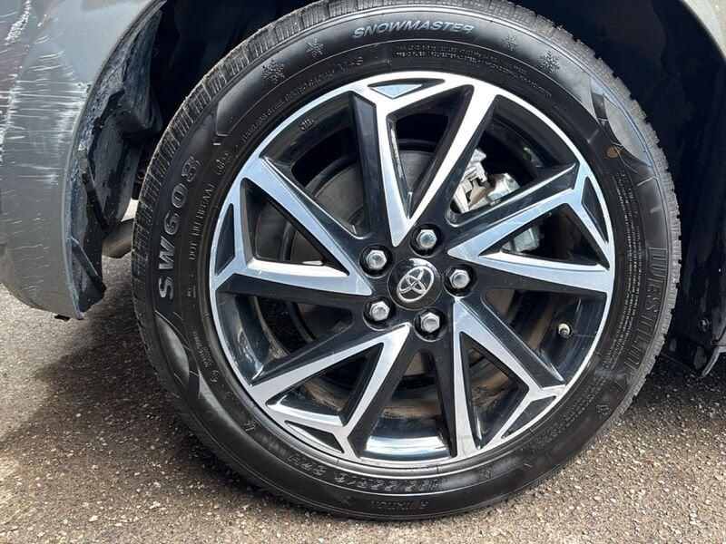 Toyota Yaris Hybrid Lounge MY21