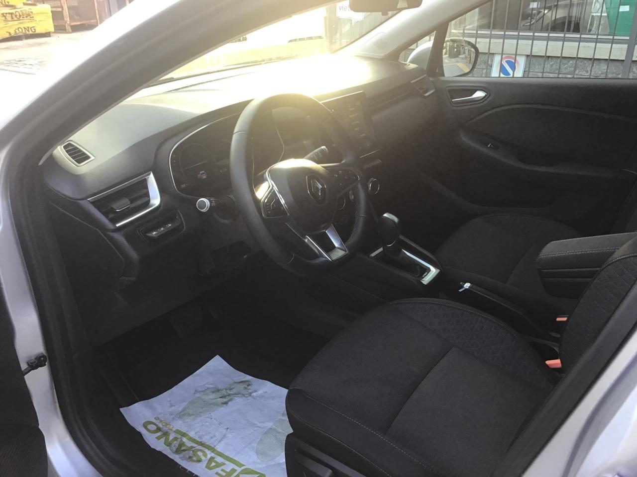 Renault Clio 1.6 HYBRID ZEN 90 CV
