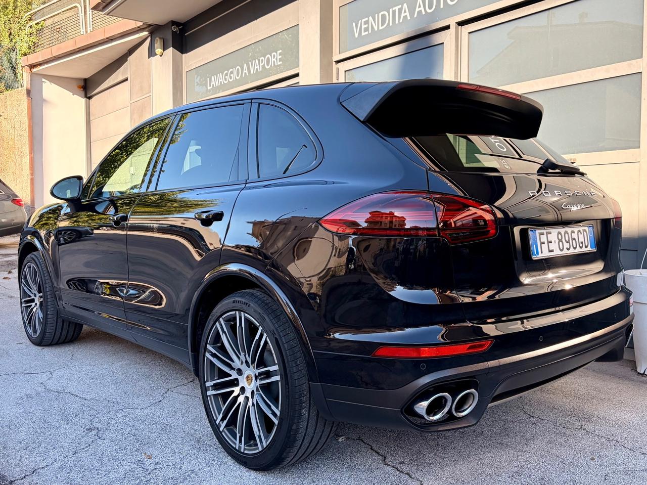 Porsche Cayenne 3.0 Diesel UNICO PROPRIETARIO IVA ESPOSTA