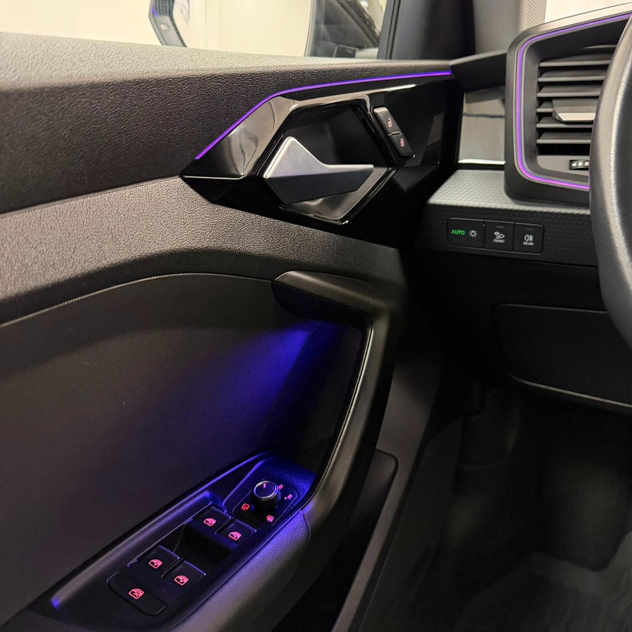 Audi A1 citycarver 30 TFSI S tronic Identity Contrast