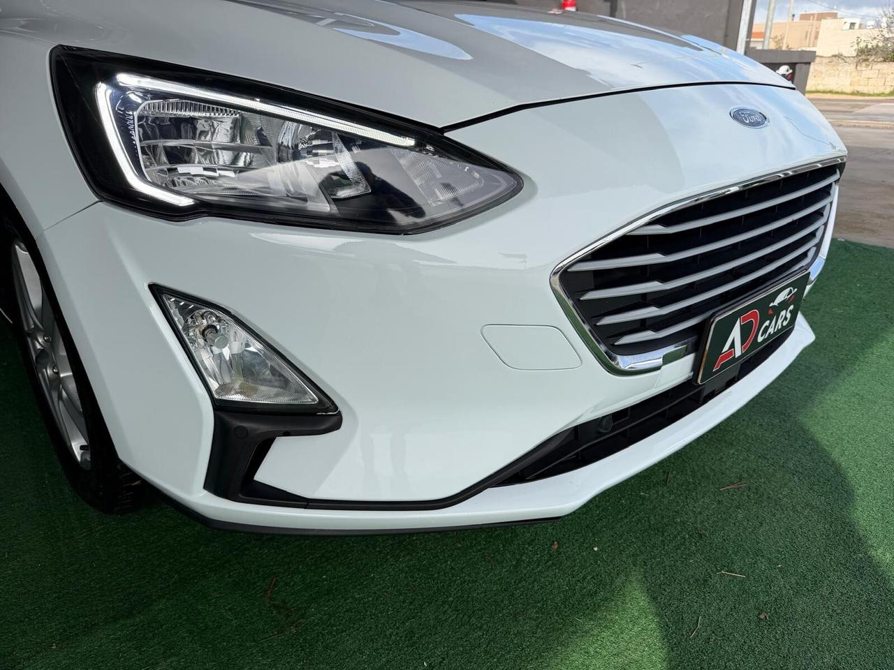 Ford Focus 1.5 120 cv N1 autocarro