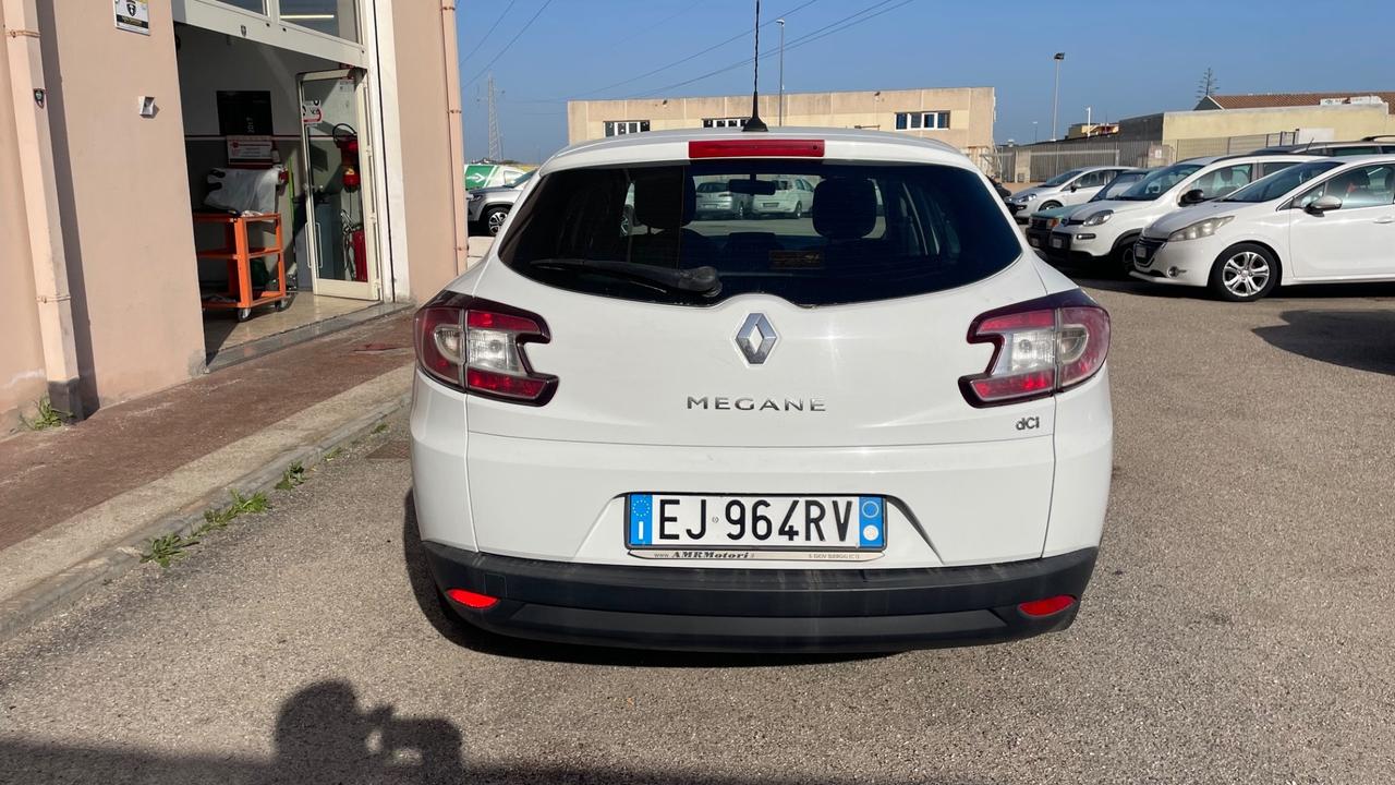 Renault Megane Mégane 1.5 dCi 110CV SporTour Attractive