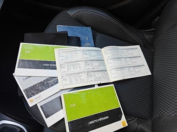 RENAULT Clio 1.5 dCi 5 porte *TETTO APRIBILE*