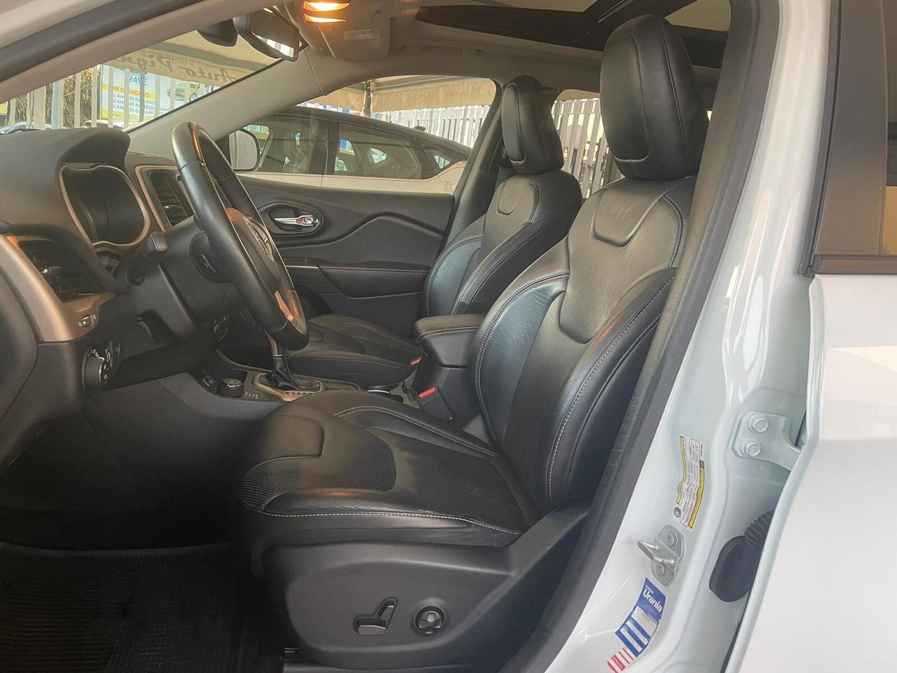 Jeep Cherokee 2.2 Mjt II 4WD Active Drive I Night Eagle