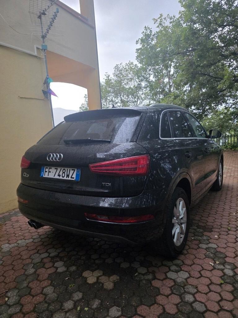 Audi Q3 2.0 TDI 150 CV Sport
