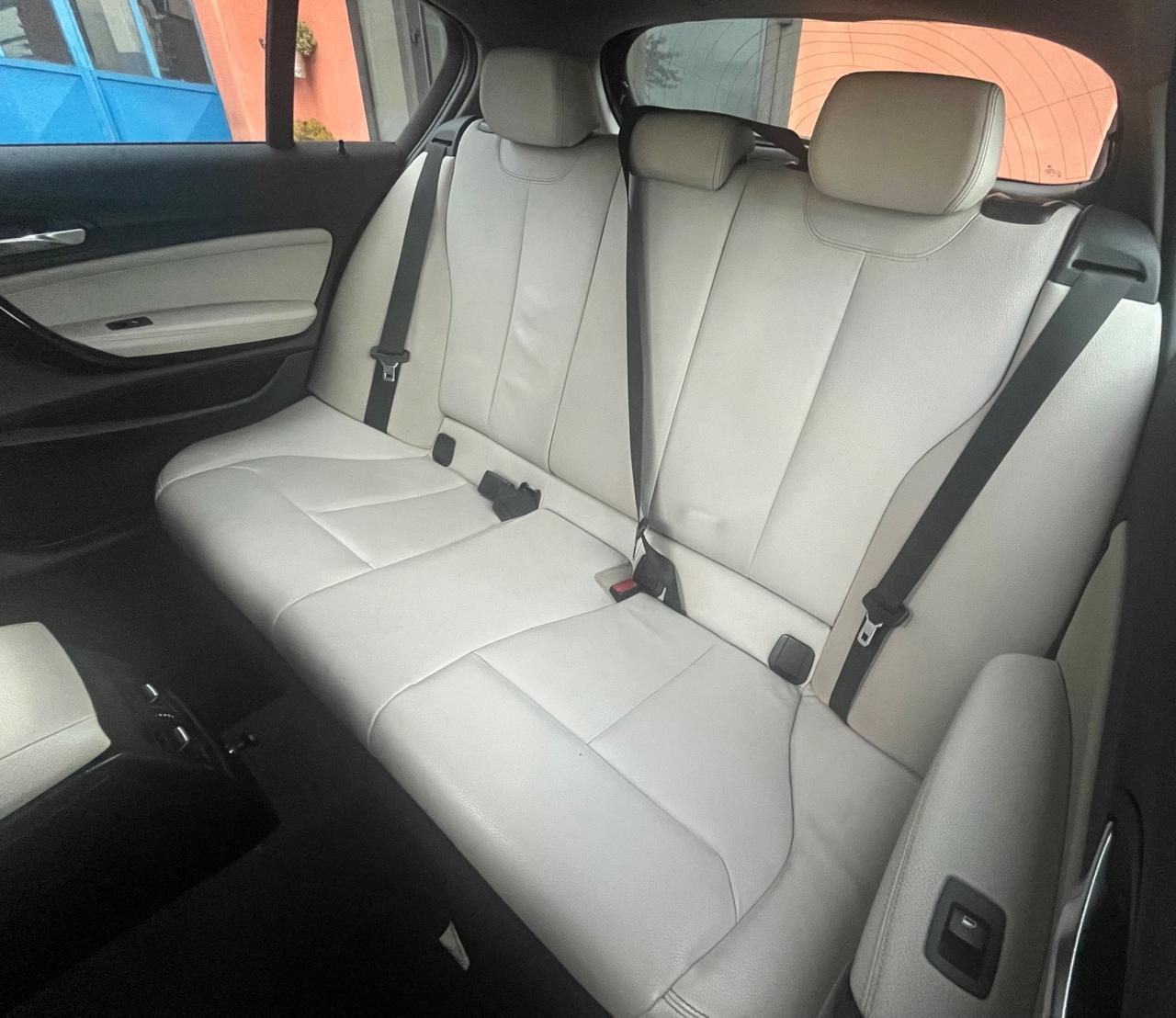 Bmw 118 118d 5p. Sport