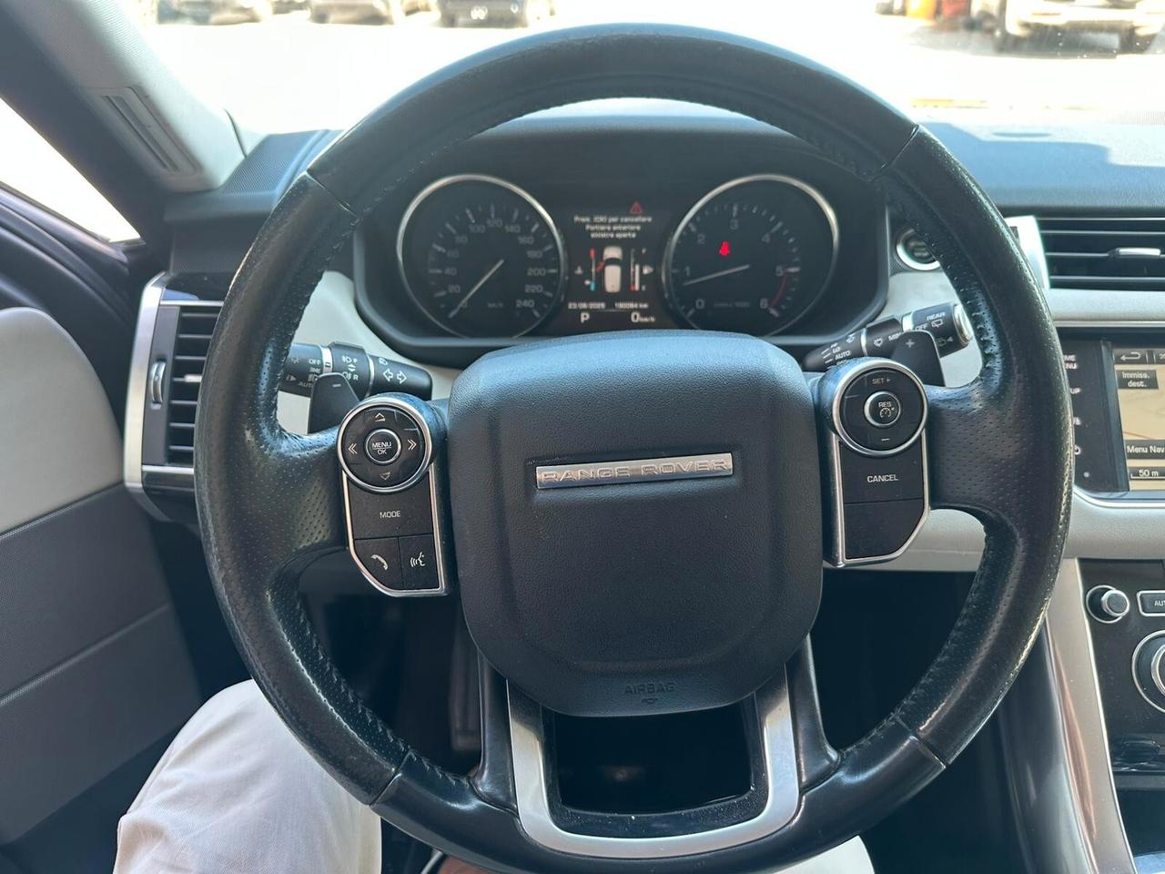 Land Rover Range Rover Sport Range Rover Sport 3.0 SDV6 HSE