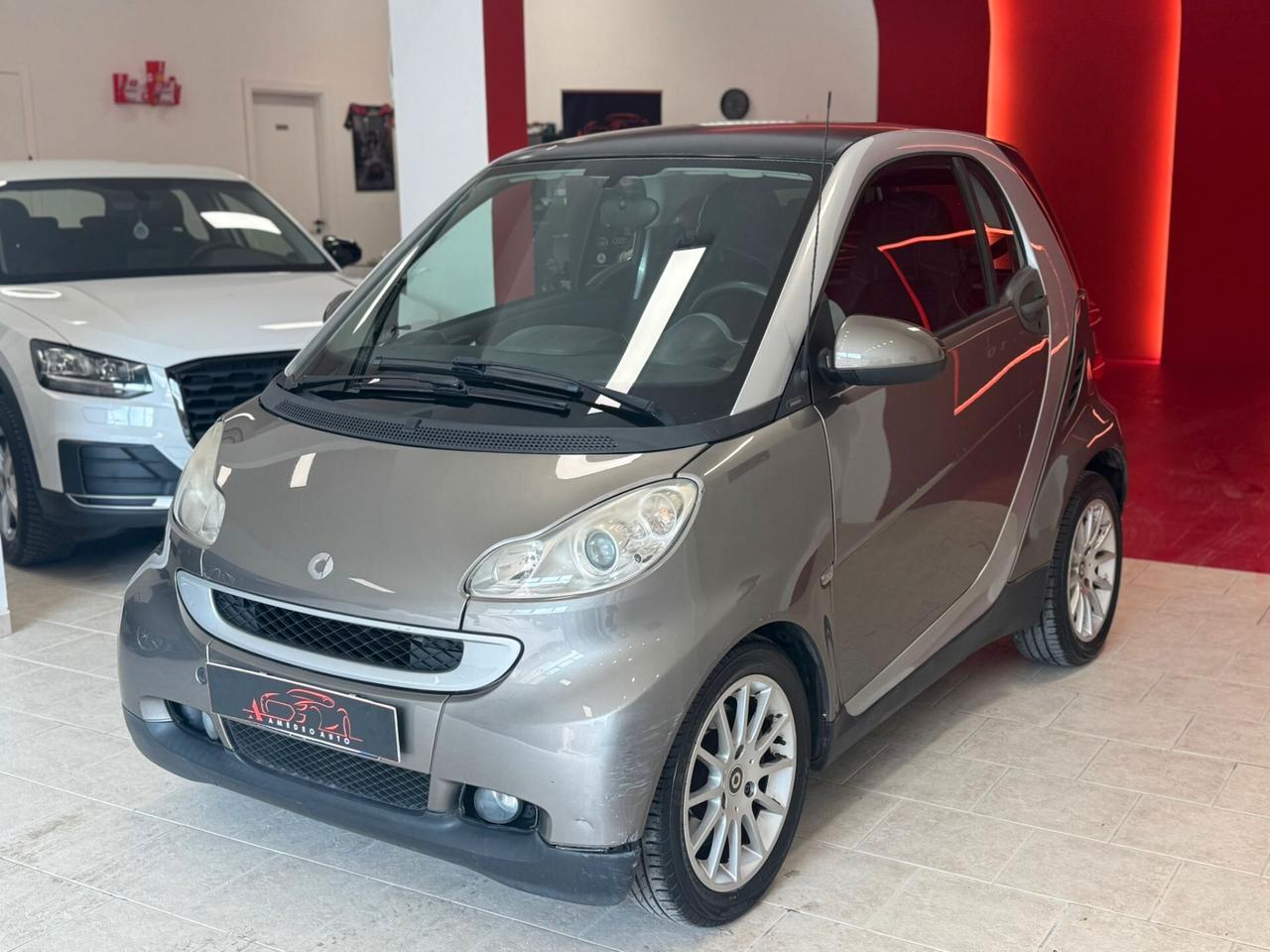 Smart ForTwo 1000 52 kW MHD coupé passion