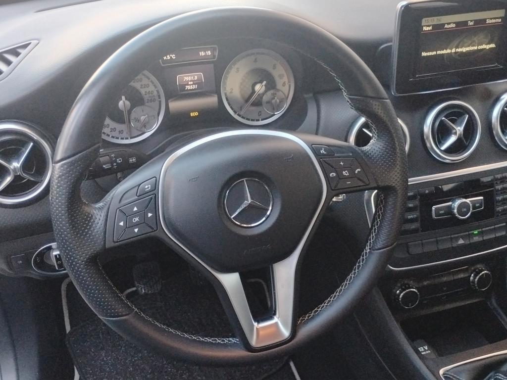 Mercedes Classe A A 180 cdi.SEDILI SPORTIVI.CERCHI 17.BLUETOOTH