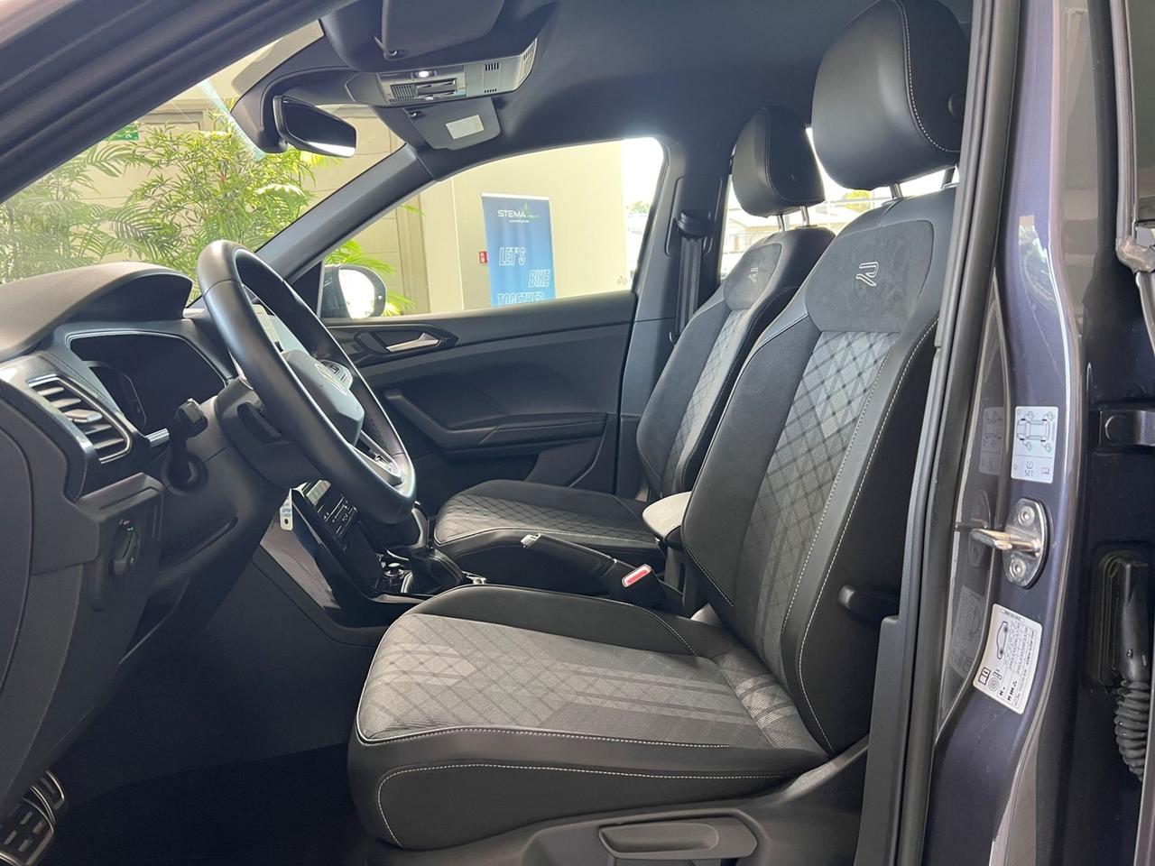 VOLKSWAGEN T-Cross 2024 1.0 tsi R-Line 115cv dsg