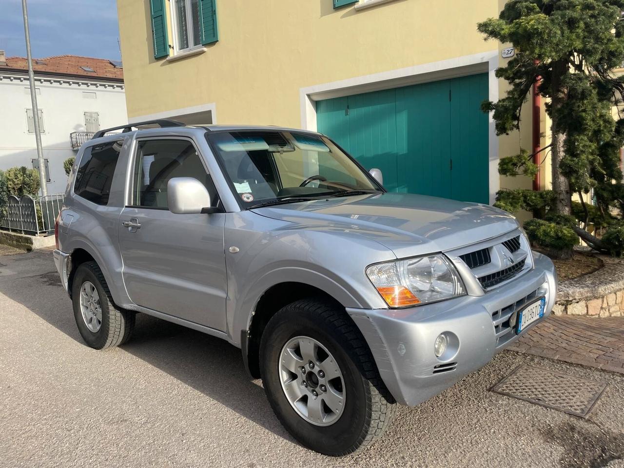 MITSUBISHI PAJERO 2.5 TDI 85kW 3PORTE - GANCIO TRAINO