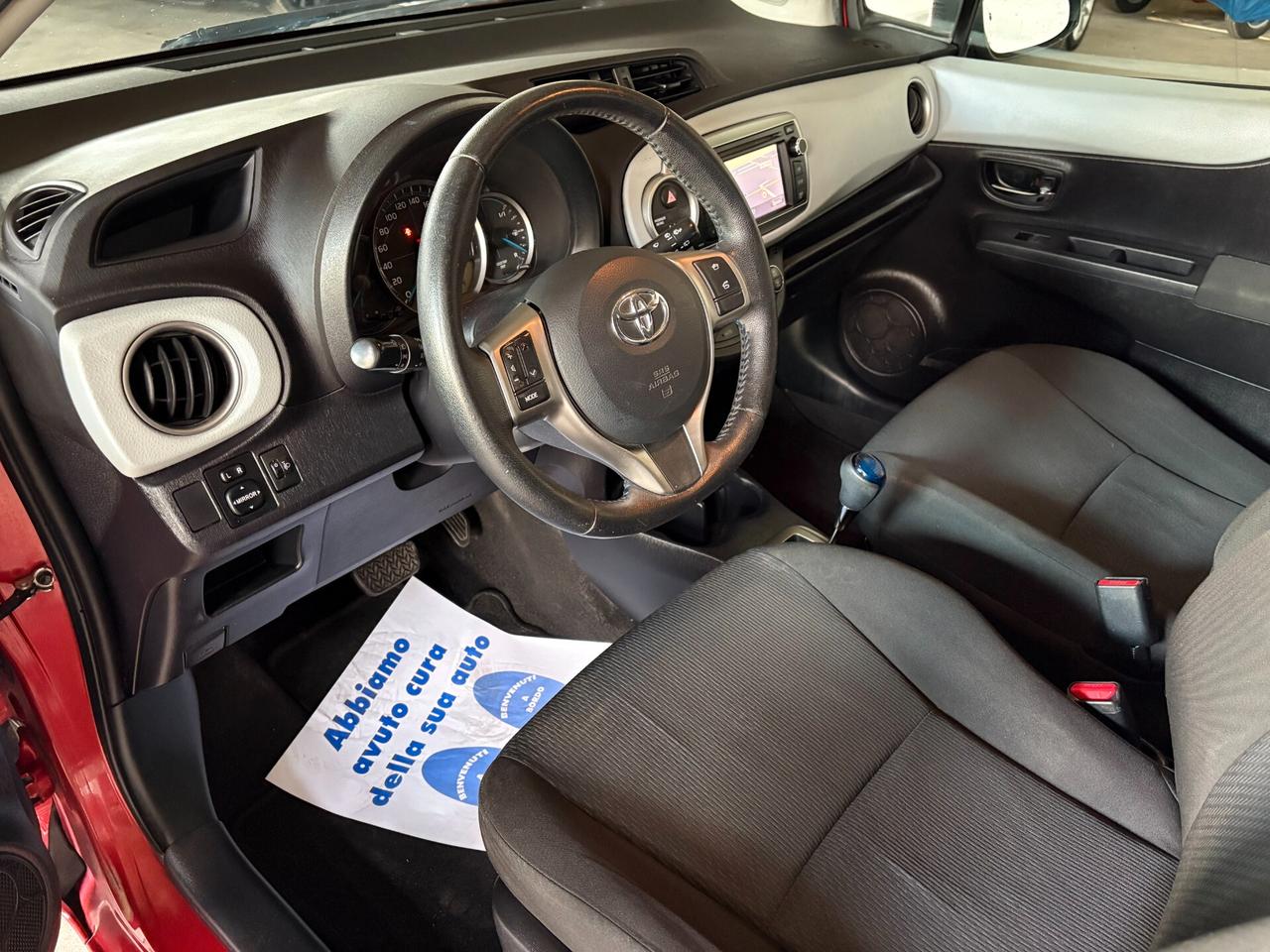 Toyota Yaris III 5 Porte 1.5h Hybrid Telecamera Clima Automatico