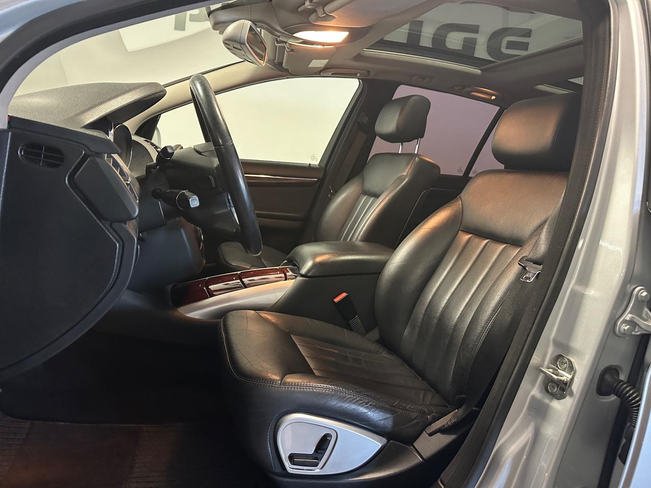 MERCEDES-BENZ R 320CDI 224CV 4 MATIC 6 POSTI