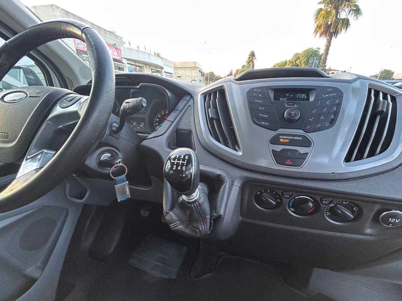 Ford Transit 350 2.0TDCi EcoBlue 130CV 9 posti+pedana disabili