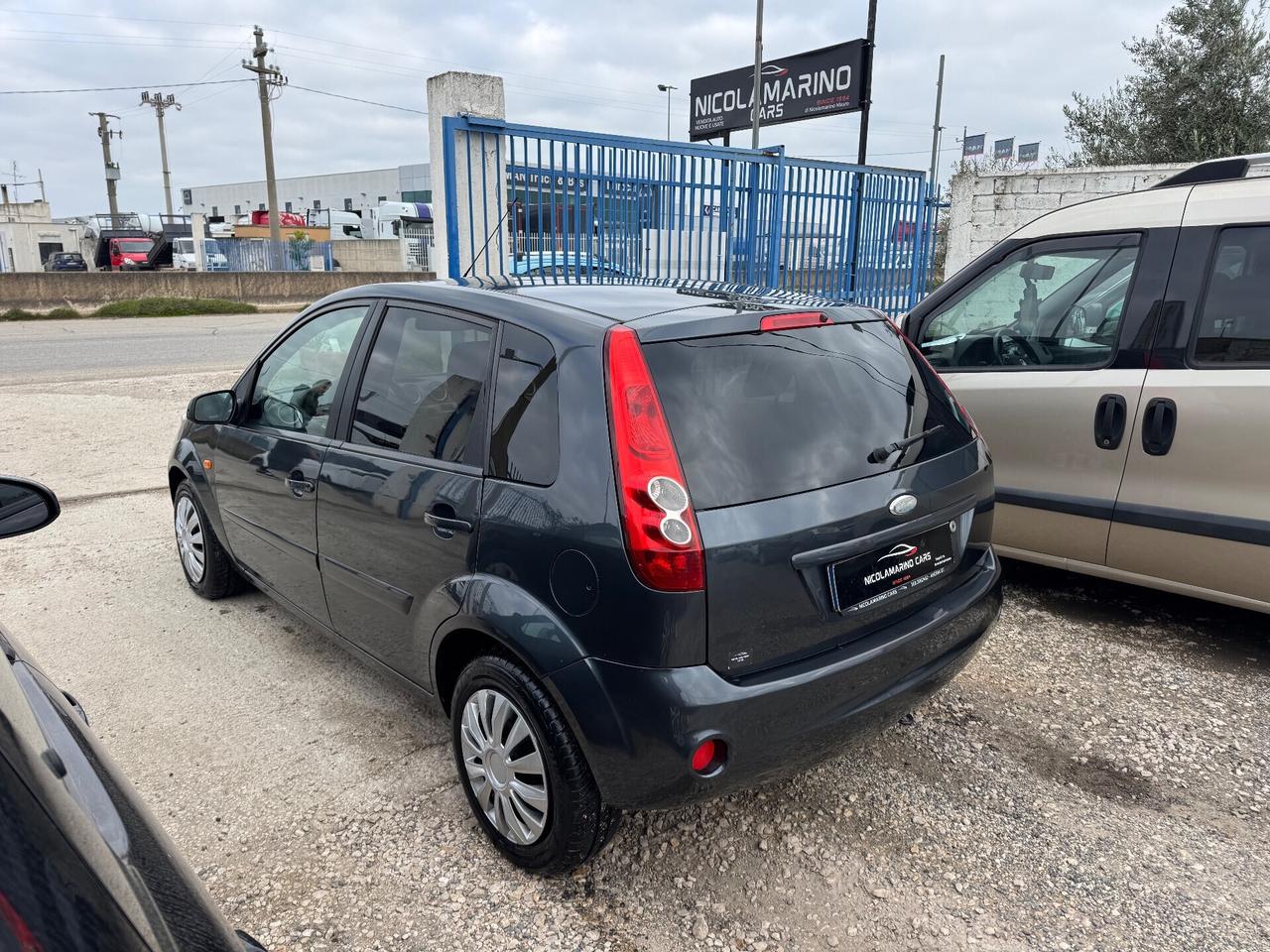 Ford Fiesta 1.4 TDCi 5p. Titanium