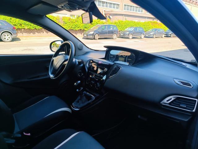 LANCIA Ypsilon 1.2 69 CV 5 porte Elefantino