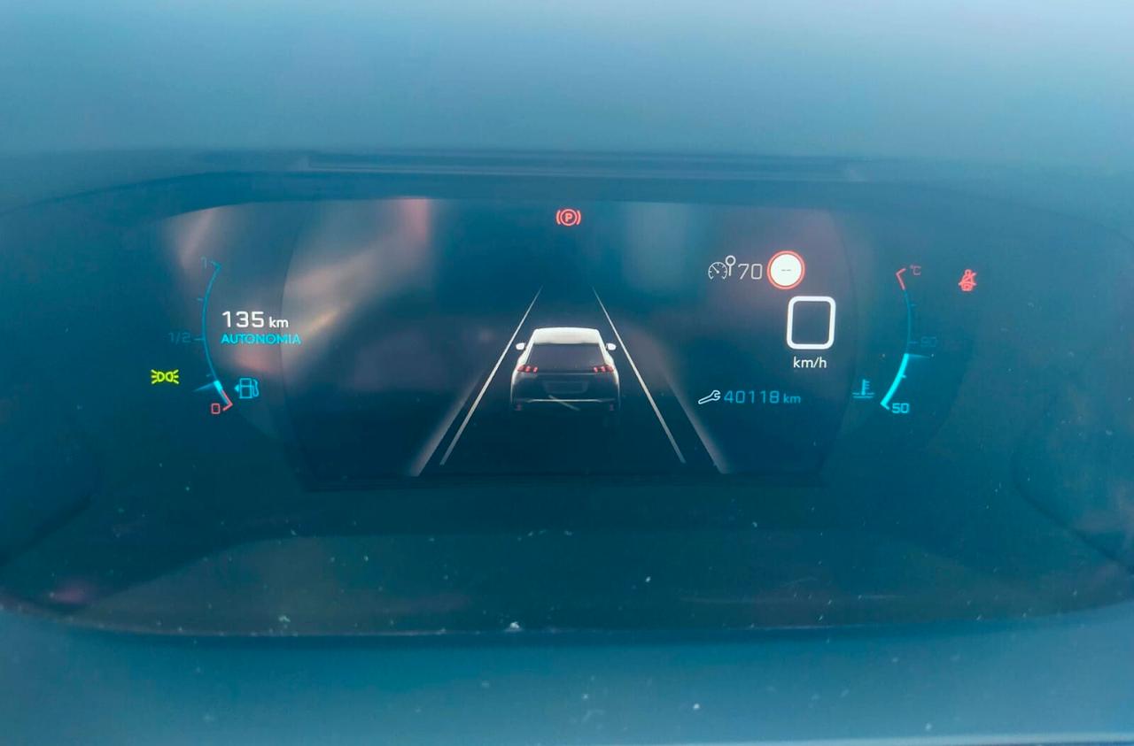 Peugeot 2008 PureTech 130 S&S Allure Pack