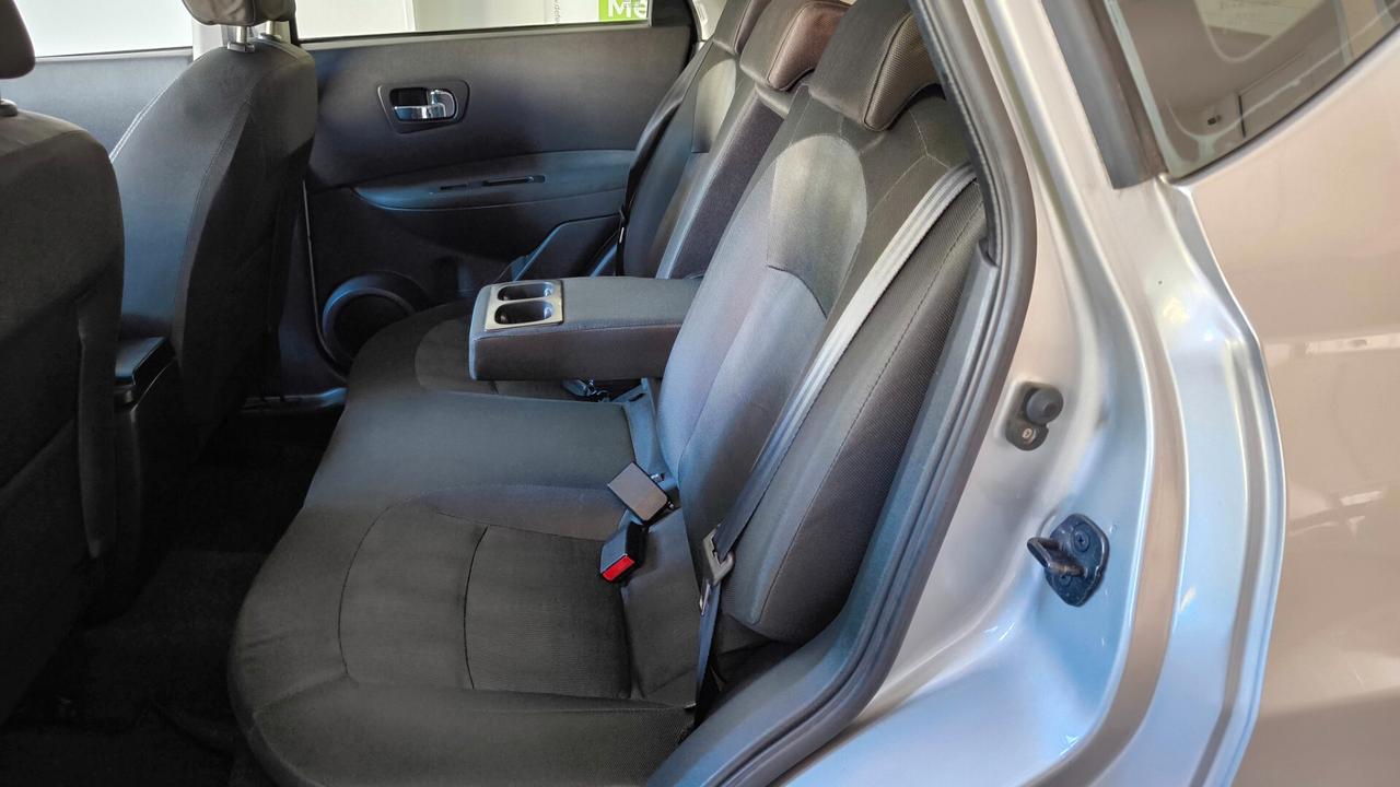 Nissan Qashqai 2.0 dCi DPF 4WD aut. Acenta