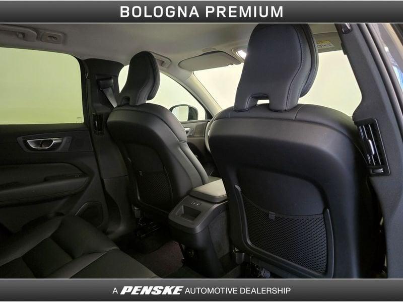 Volvo XC60 XC60 B4 automatico Plus Dark
