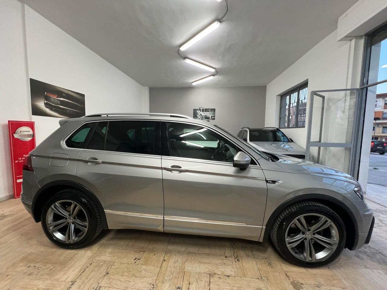 Volkswagen Tiguan 2.0 TDI SCR DSG Executive R-Line BlueMotion Technology
