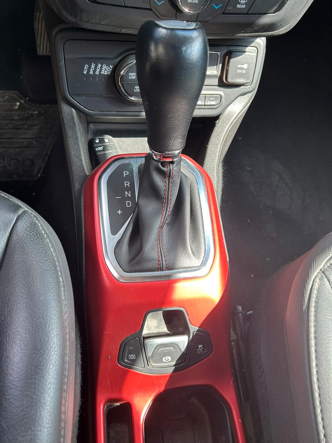 Jeep Renegade 1.3 Trailhawk T4 240CV PHEV 4xe AT6