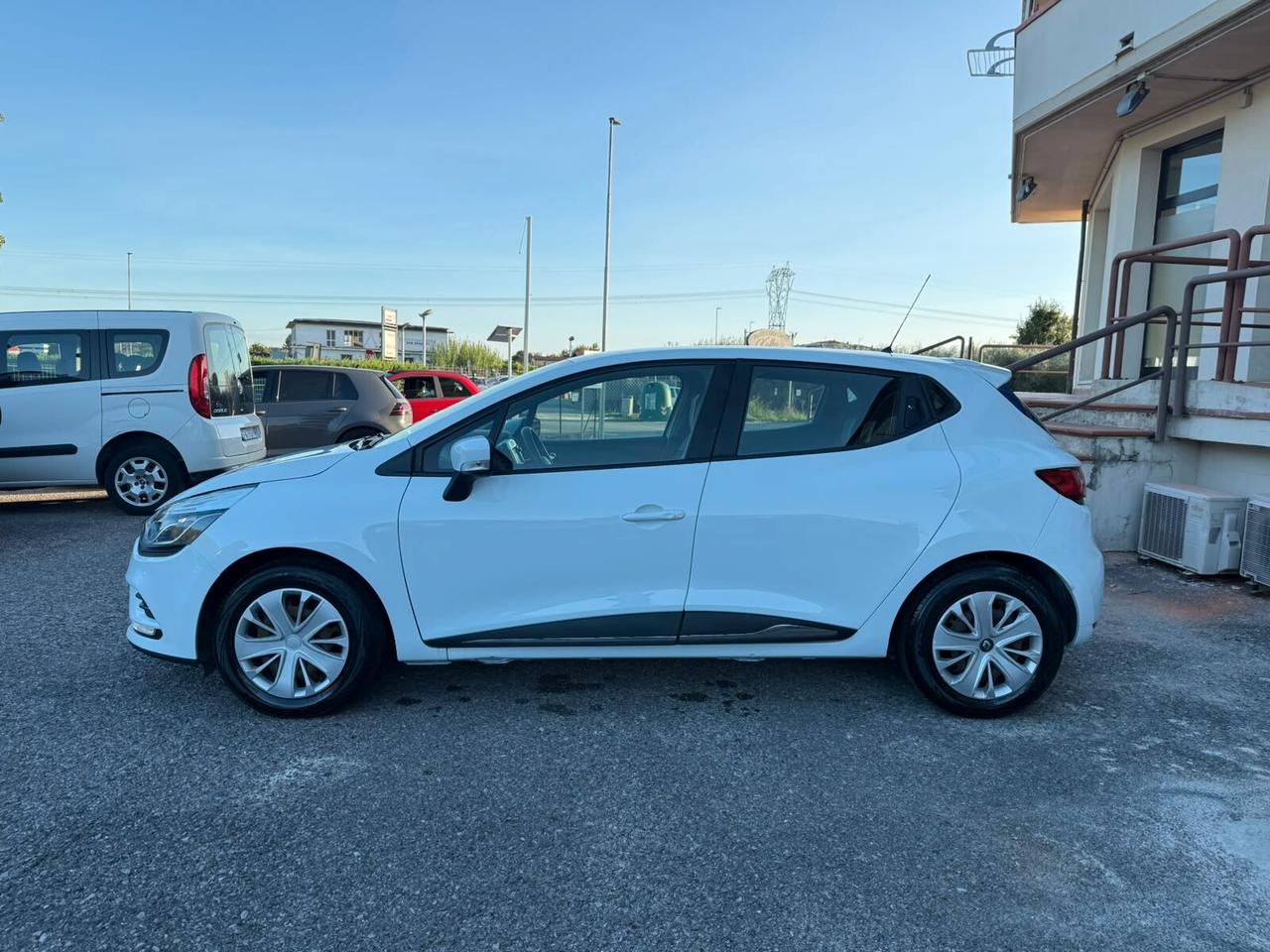 Renault Clio TCe 12V 90 CV GPL 5 porte Business