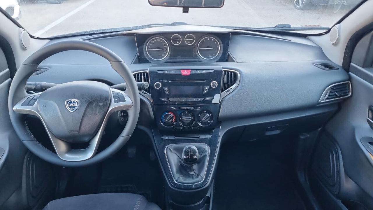 Lancia Ypsilon 1.2 69 CV 5 porte GPL Ecochic Gold