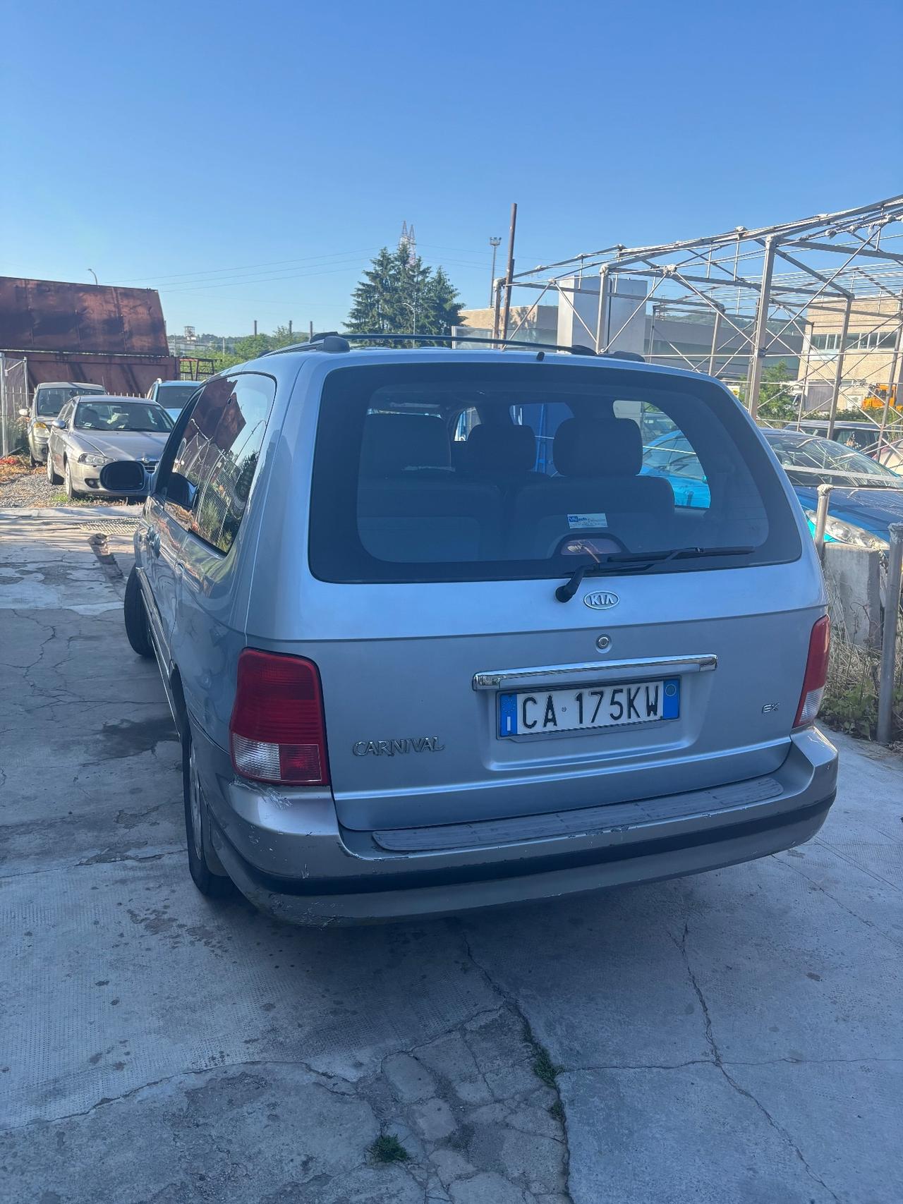Kia Carnival 2.9 16V HPDi cat EX Top