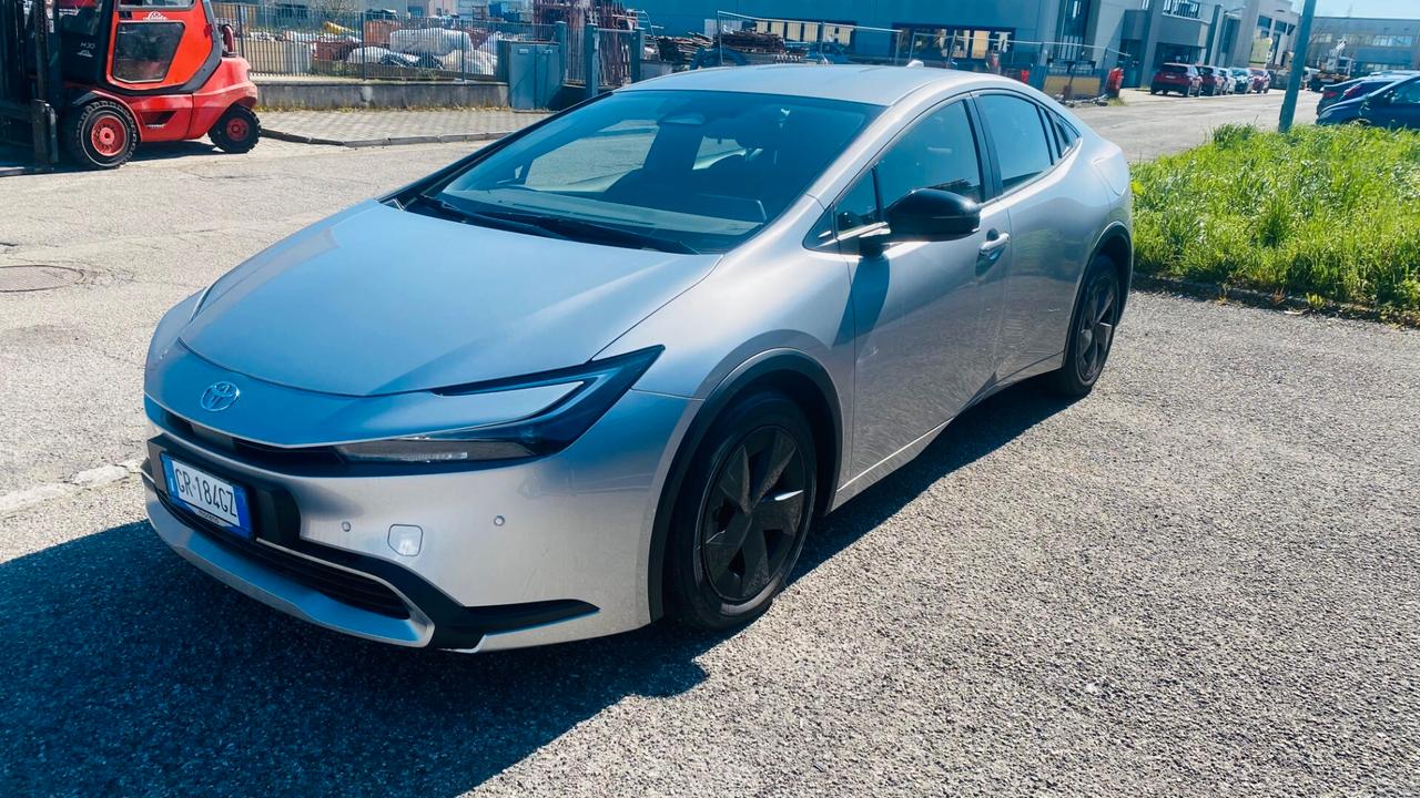 Toyota Prius 2.0 Plug-in Hybrid Lounge