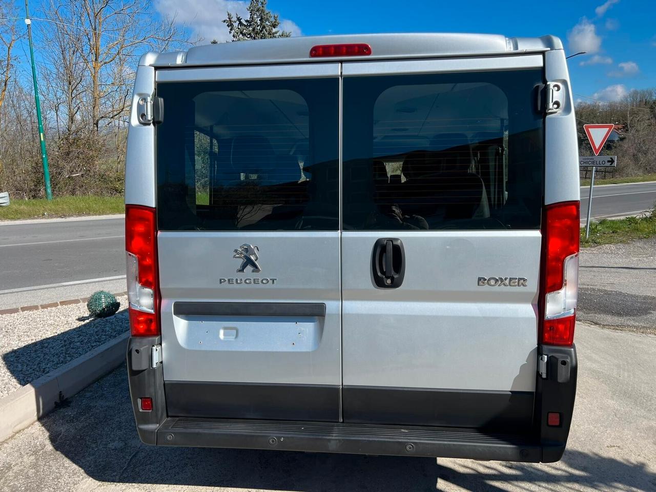 Peugeot Boxer 2.2 140cv 9 Posti