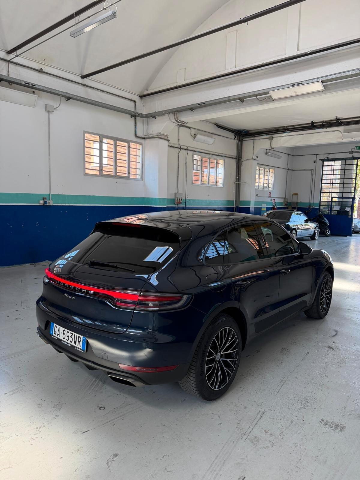 Porsche Macan 2.0