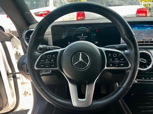 Mercedes-Benz CLA 200 Shooting Brake d Executive "NAVI / PDC /TELECAMERA /