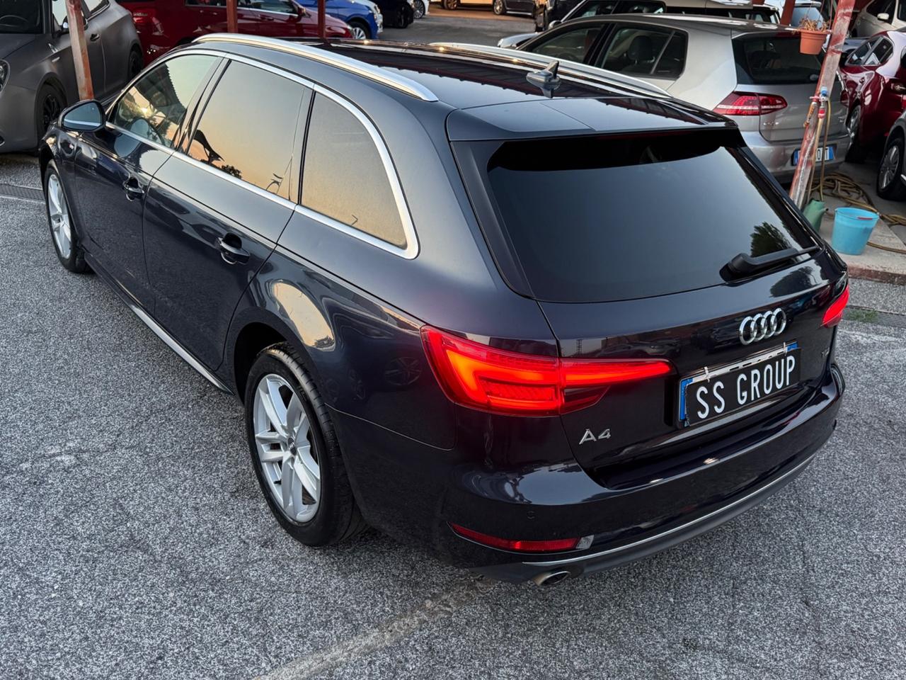 A4 Avant 2.0 TDI 150 CV S tronic- S-line-iva esposta