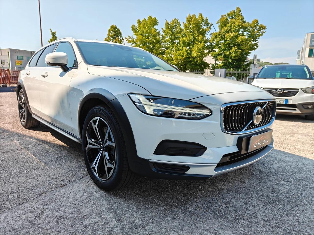 Volvo V90 Cross Country B4 (d) AWD automatico Business