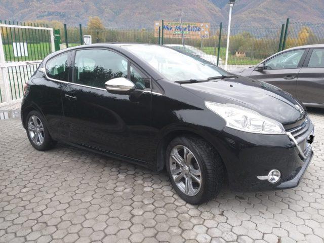 PEUGEOT 208 1.2 VTi 82 CV 3 porte GT LINE