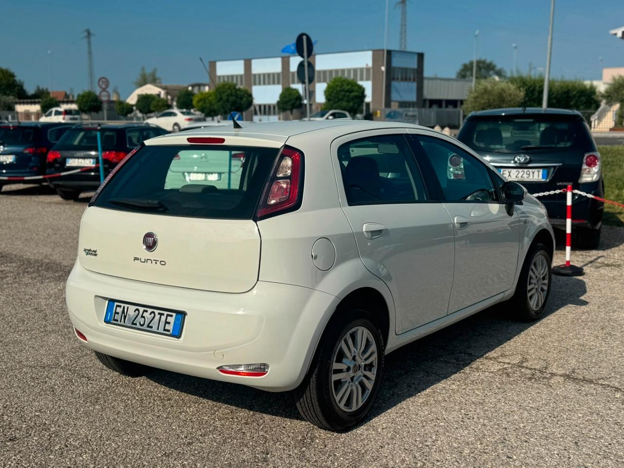 Fiat Grande Punto 1.4 5 porte Actual Natural Power