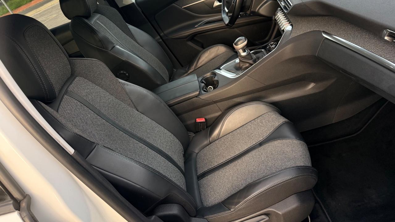 Peugeot 3008 GT Line 1.6 Diesel Full Optional