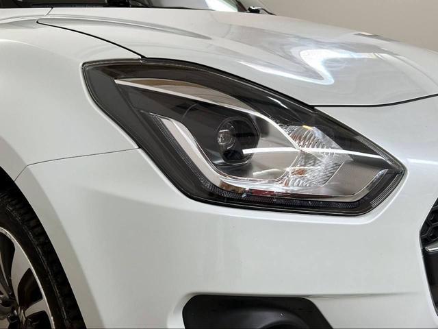 SUZUKI Swift 1.2 Hybrid 4WD AllGrip Top