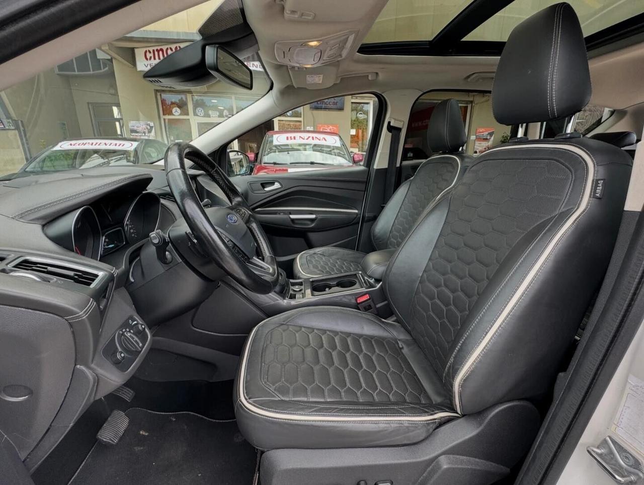Ford Kuga 2.0 TDCI 180 CV S&S 4WD Vignale