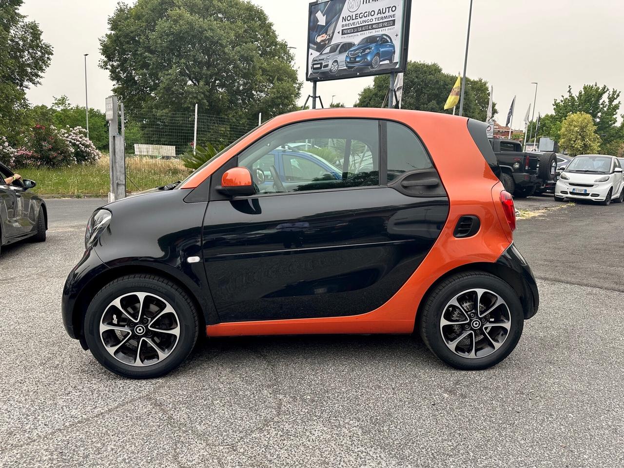 Smart ForTwo 70 1.0 twinamic Passion Tetto Cerchi Bluetooth Service Mercedes - Benz Permute e Rate