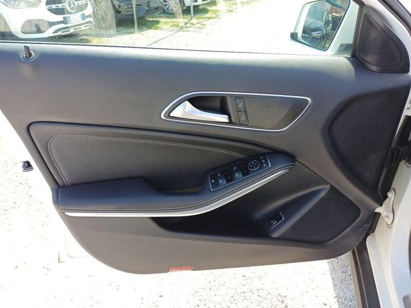 Mercedes-Benz GLA GLA 200 d Automatic Sport