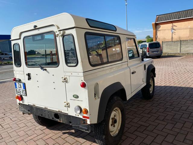 LAND ROVER Defender 90 2.5 Td5 3 posti