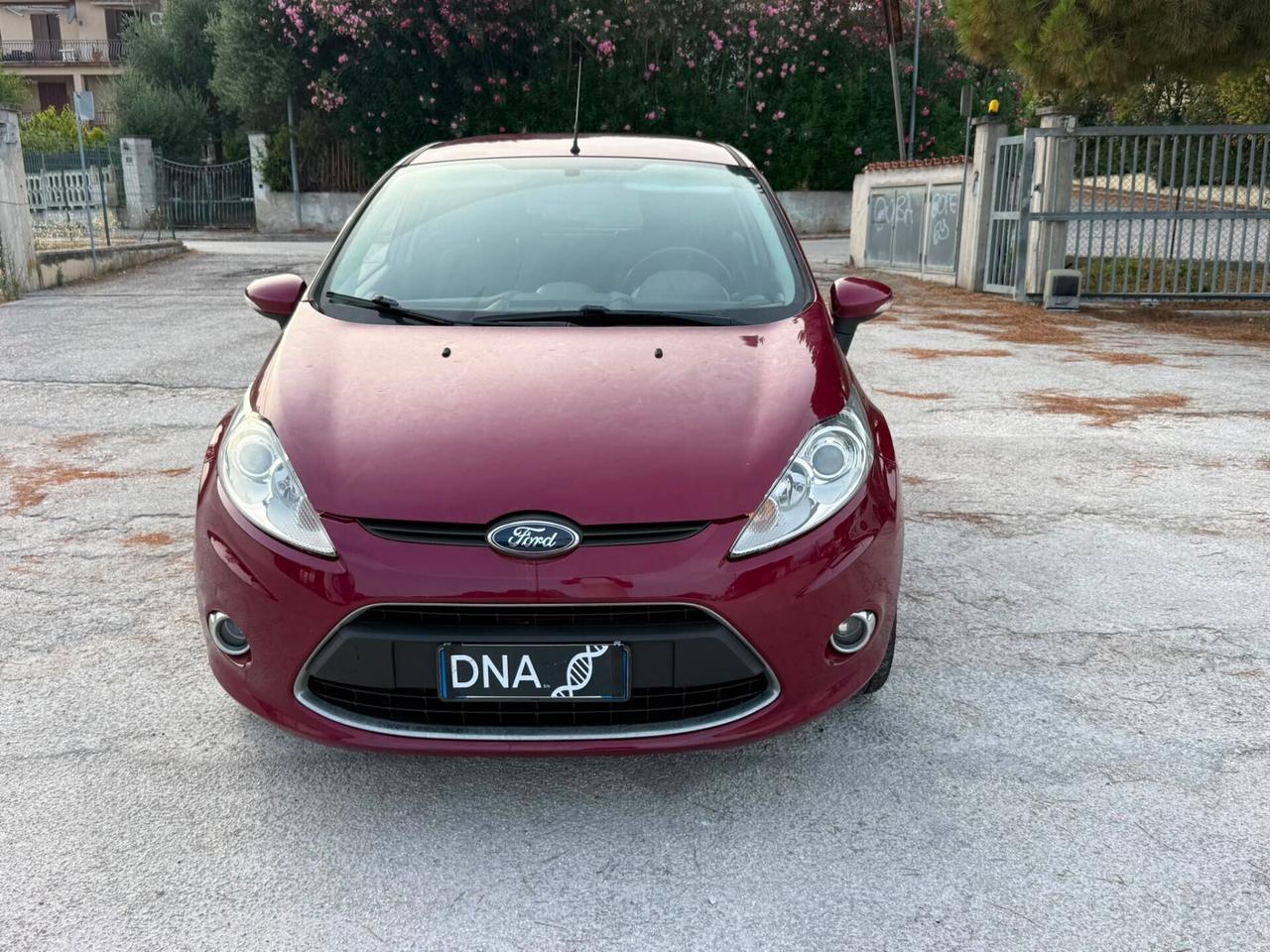Ford Fiesta 1.2 benzina Neopatentati UNIPROPRIETÀ