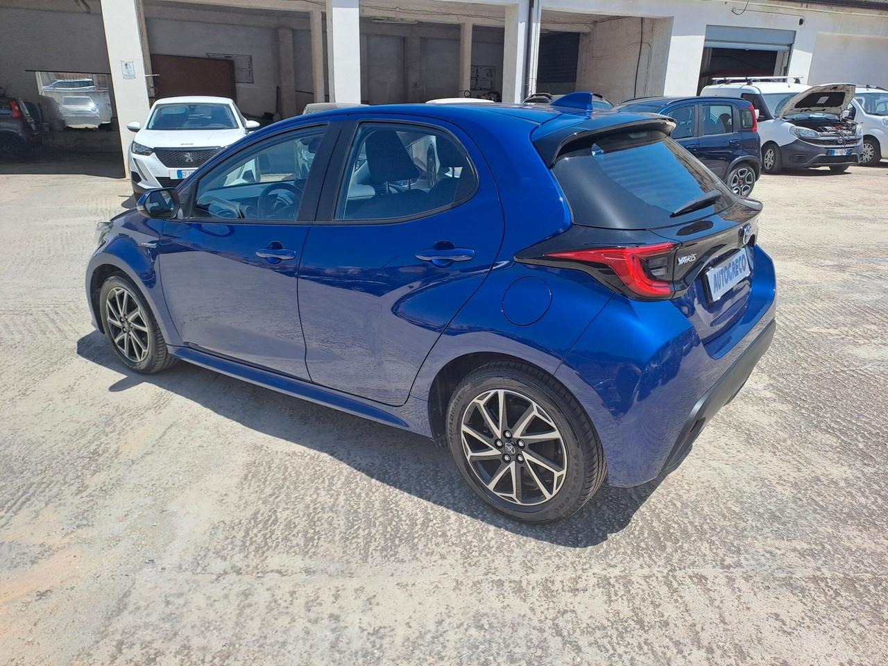 Toyota Yaris 1.5 Hybrid 5 porte Trend