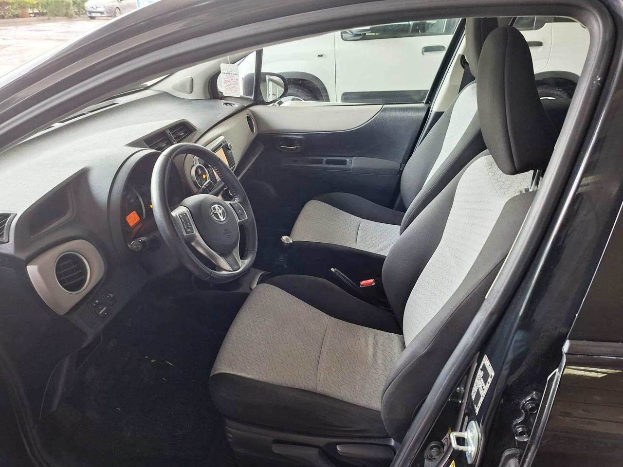 Toyota Yaris UNICO PROPRIETARIO