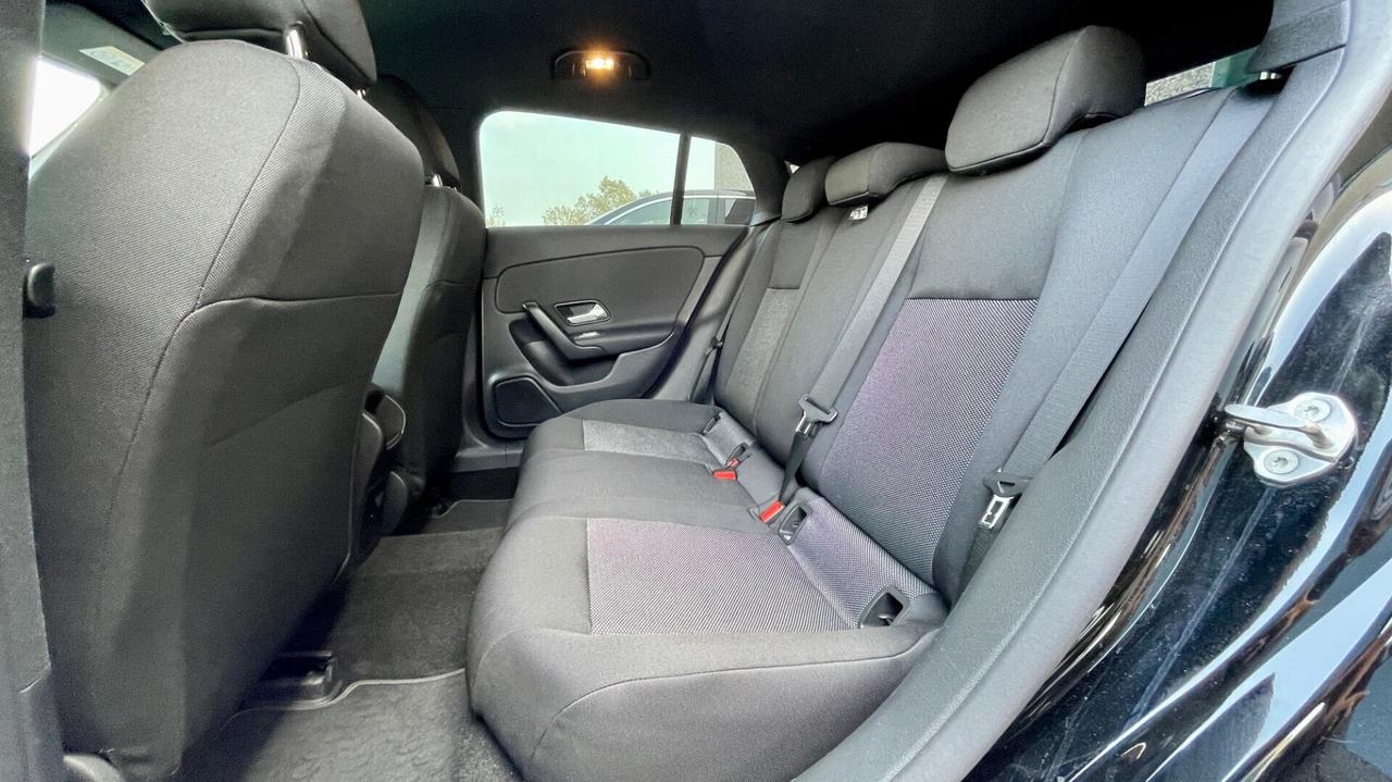 MERCEDES-BENZ CLA 180D EXECUTIVE 2.0 116CV - VIRTUAL COCKPIT, GANCIO TRAINO, NEOPATENTATI