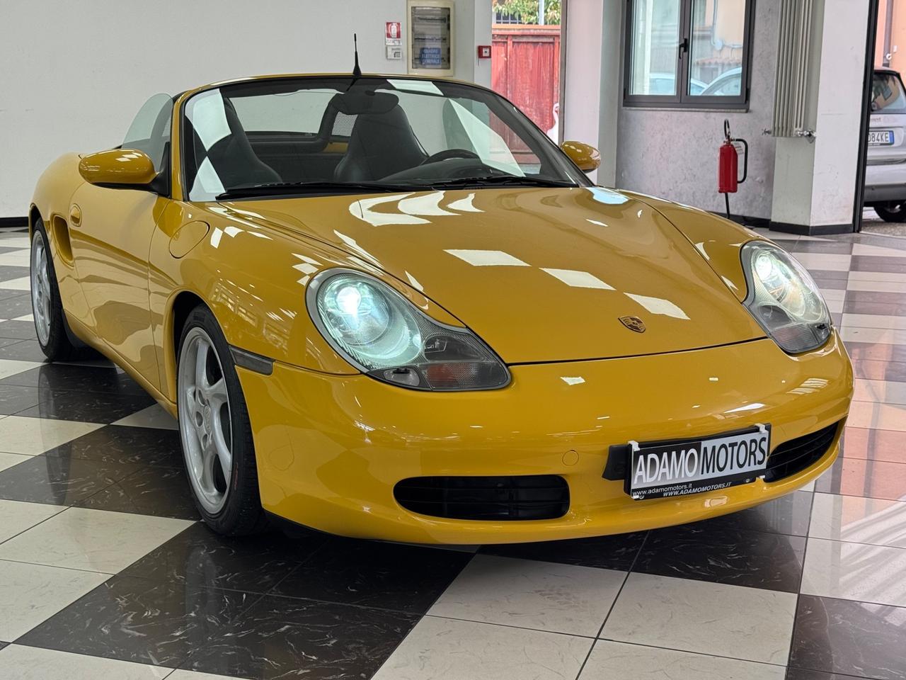 Porsche Boxster 2.5i 24V cat