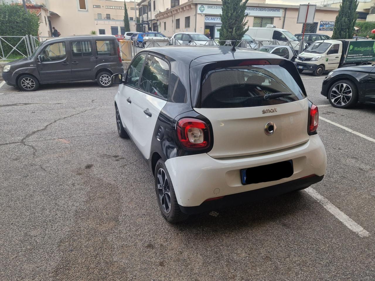 Smart ForFour 70 1.0 Youngster